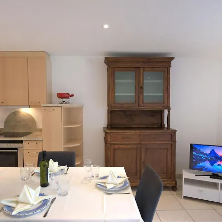 Apartamento La Prairie By Interhome
