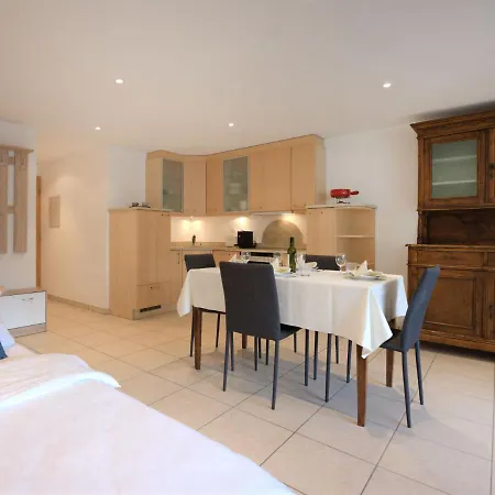 Apartamento La Prairie By Interhome Zermatt