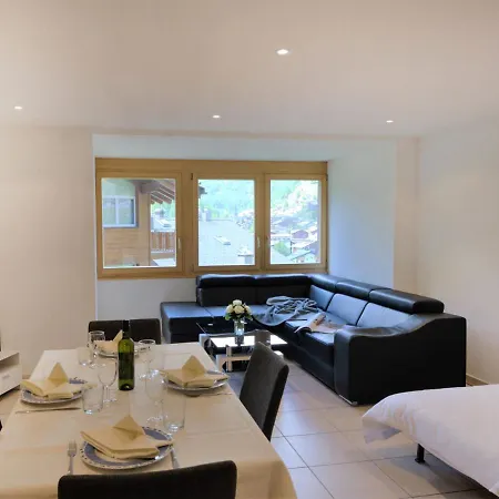 La Prairie By Interhome * ツェルマット